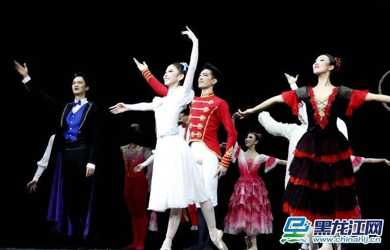 郓城圣诞糖果苹果版
:“哈芭”梦幻芭蕾舞剧全新版《胡桃夹子》完美首演